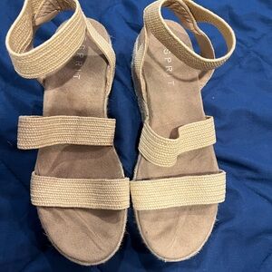 Esprit Allison Flatform Sandal Size 10